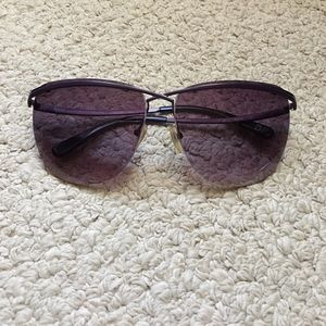 Diane Von Furstenberg sunglasses- super chic!